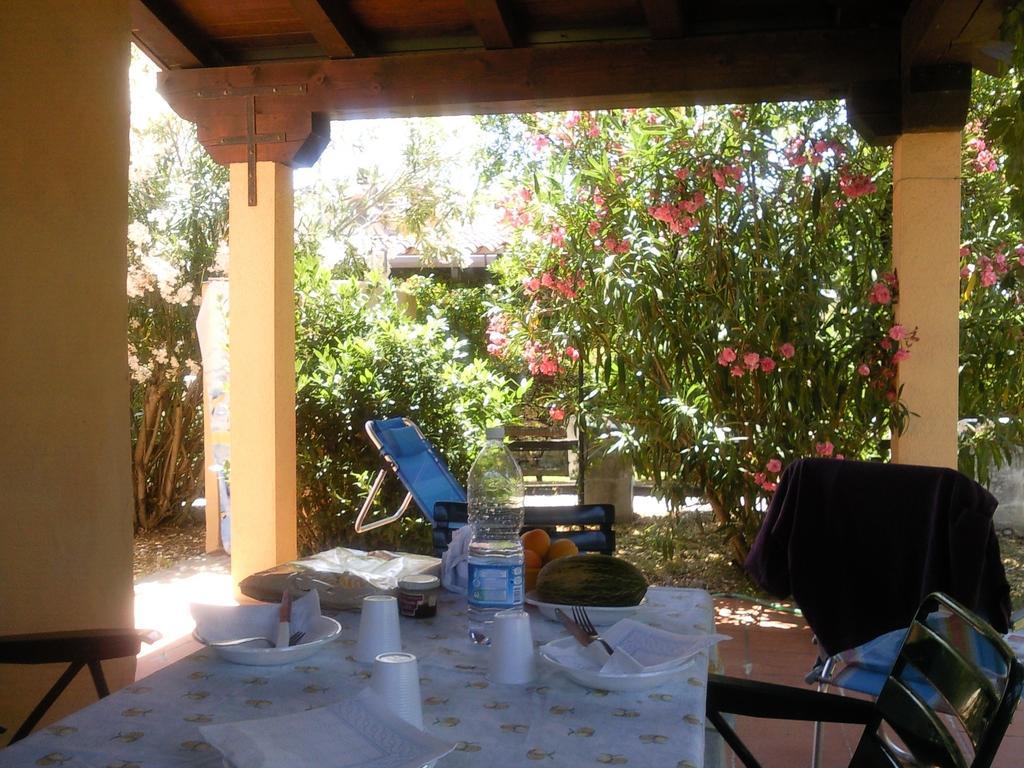 דירות Monolocale San Teodoro חדר תמונה
